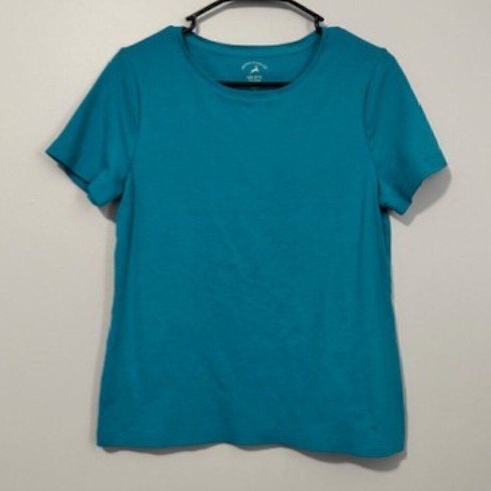 USED Woman's White Stag Short Sleeve Shirt Color Green Size Medium (8-10)